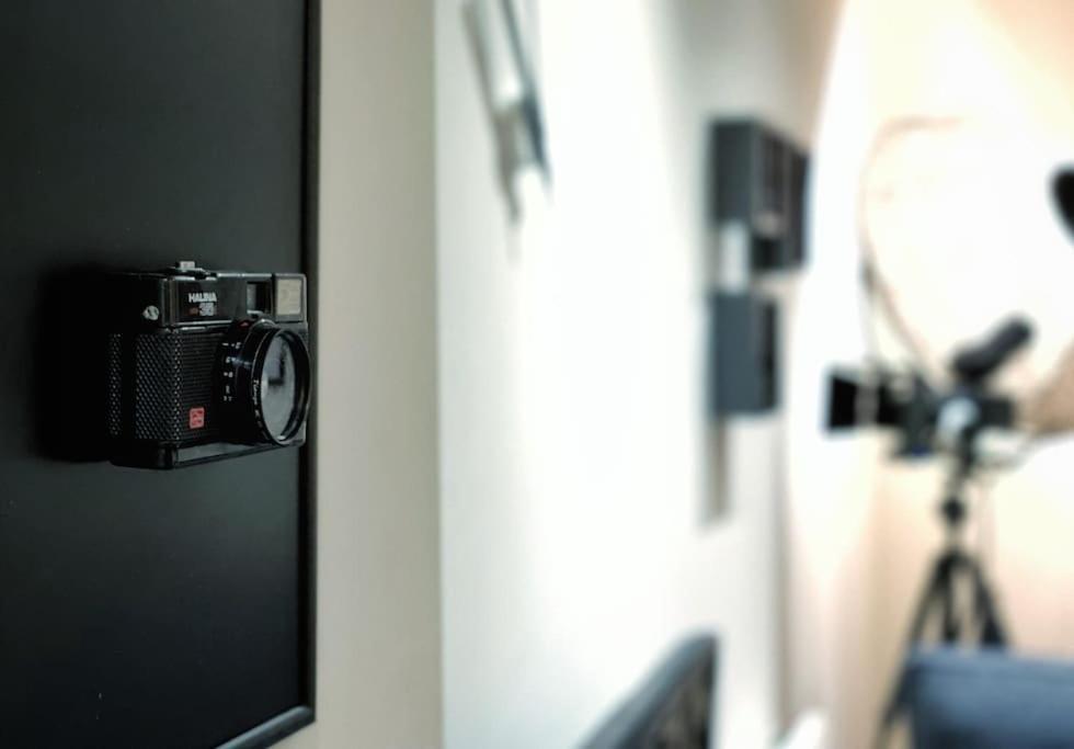 Two Bedroom Luxury Apt With Film Style Swansea Luaran gambar